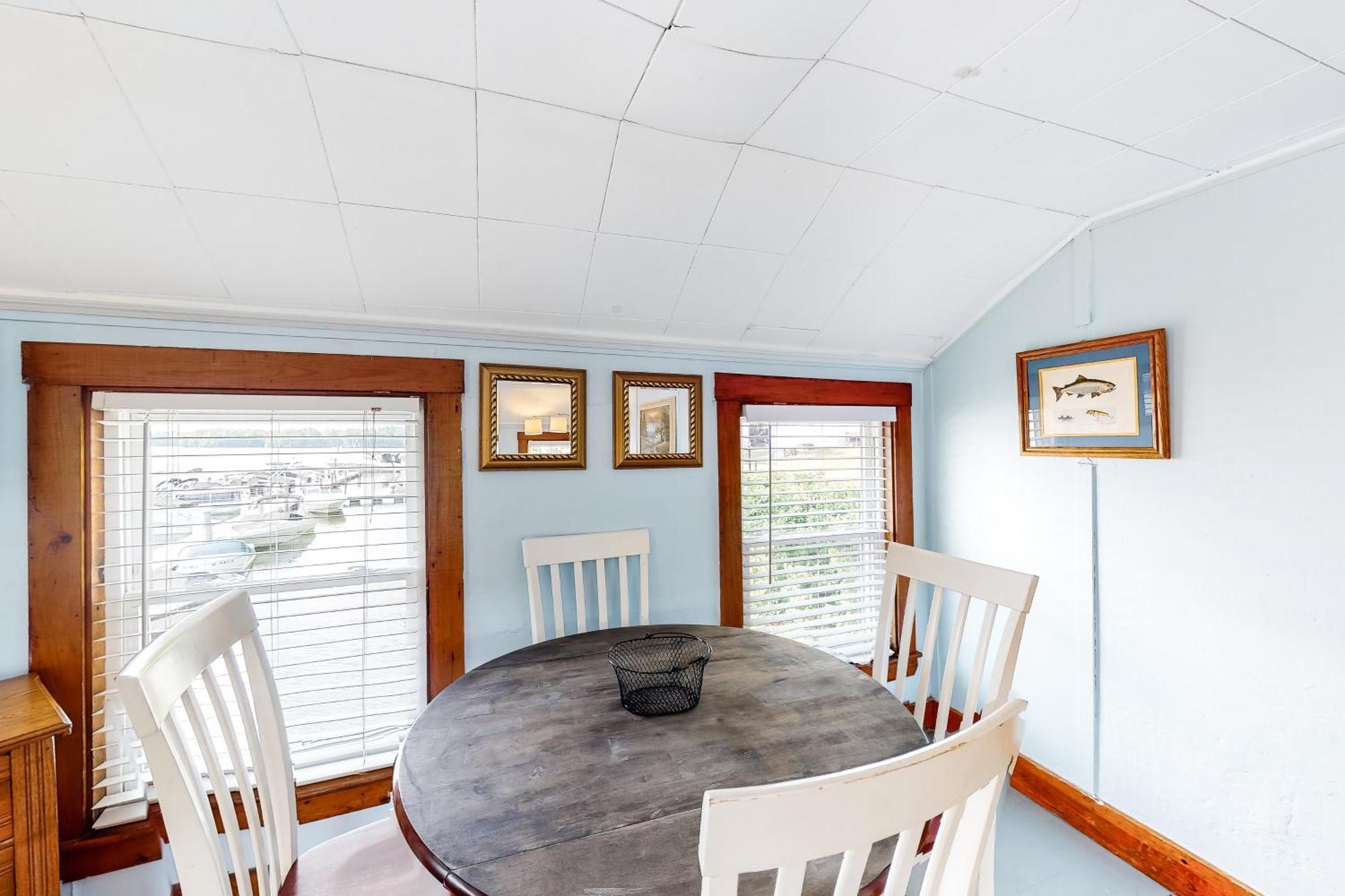 Bayview Cottages & Retreats Standish Habitación foto